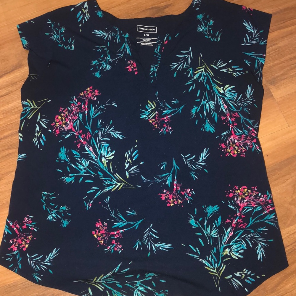 Navy and floral shirt sleeved shirt